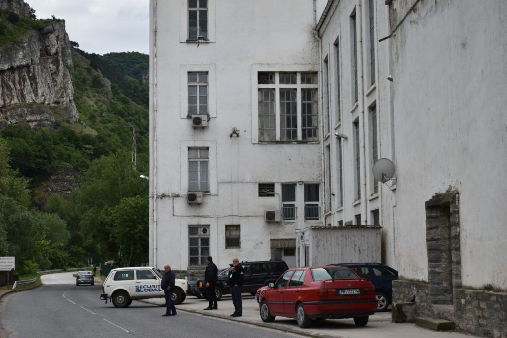 вец протест