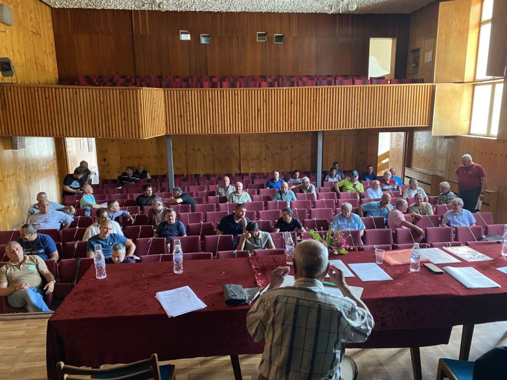 събрание славейно