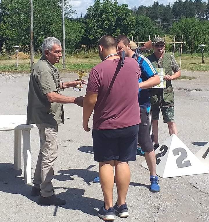 живо агне попово
