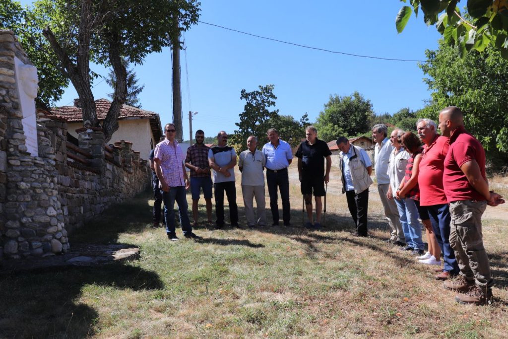 колев радомир