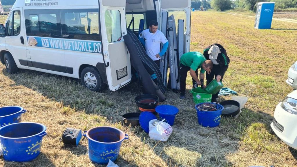 световно на плувка нашите