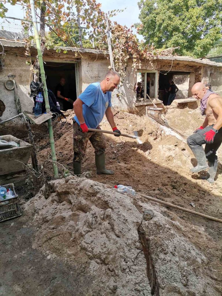 помощ богдан