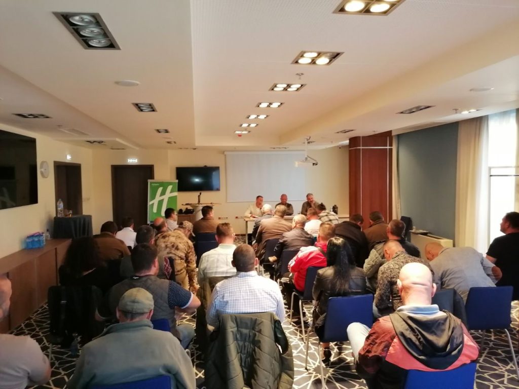 семинар лектори