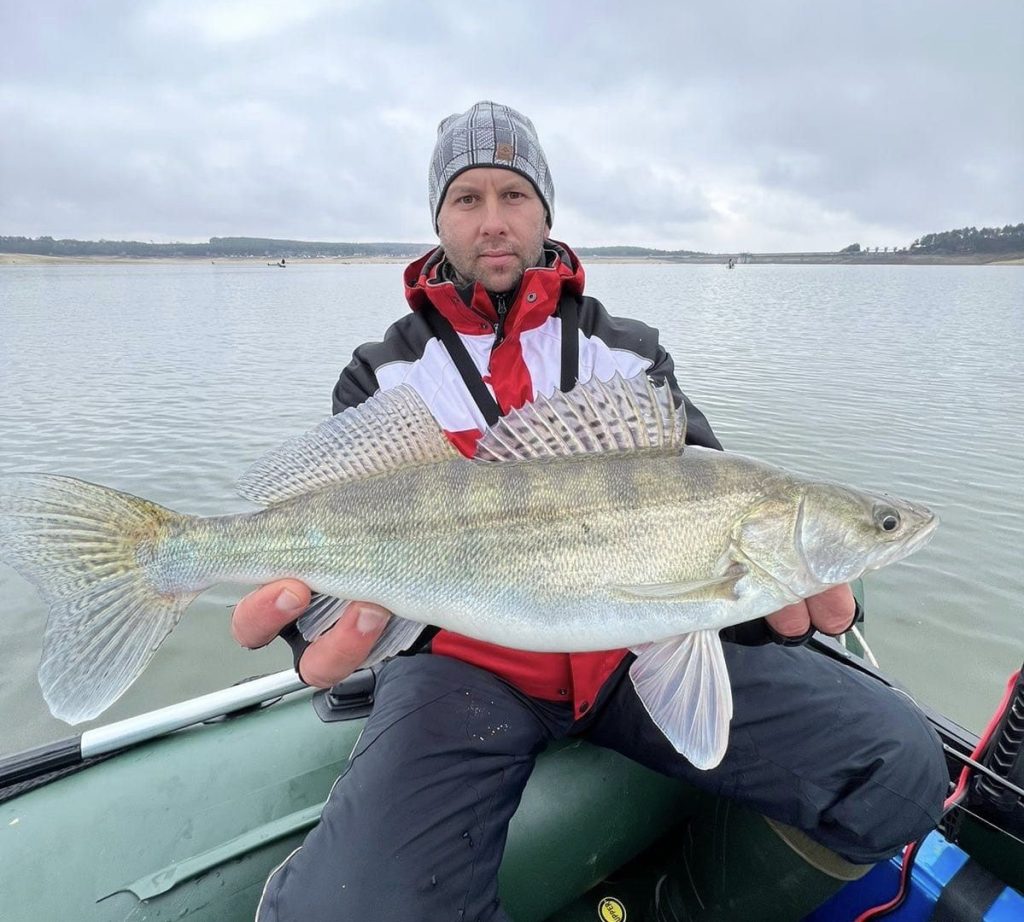 джиг риболов копринка