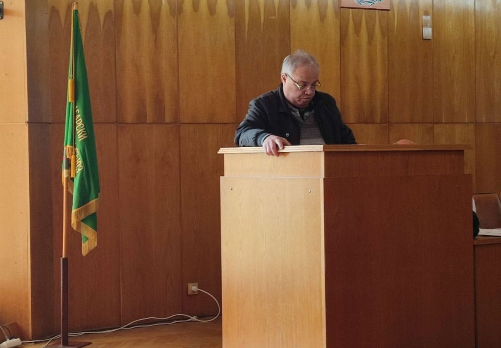 тихомир кузманов