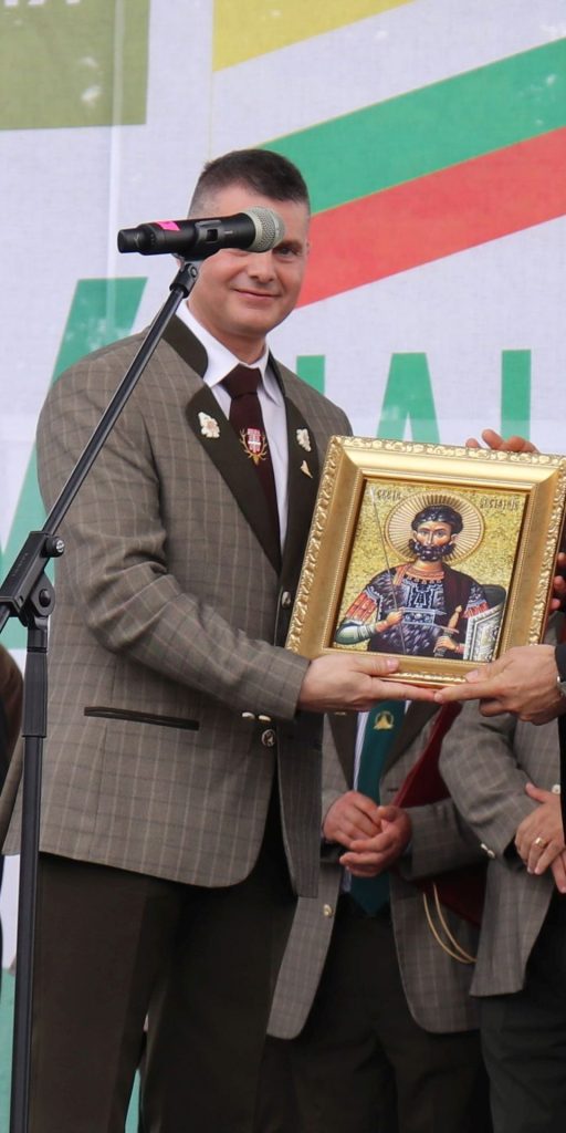125 години поздравления