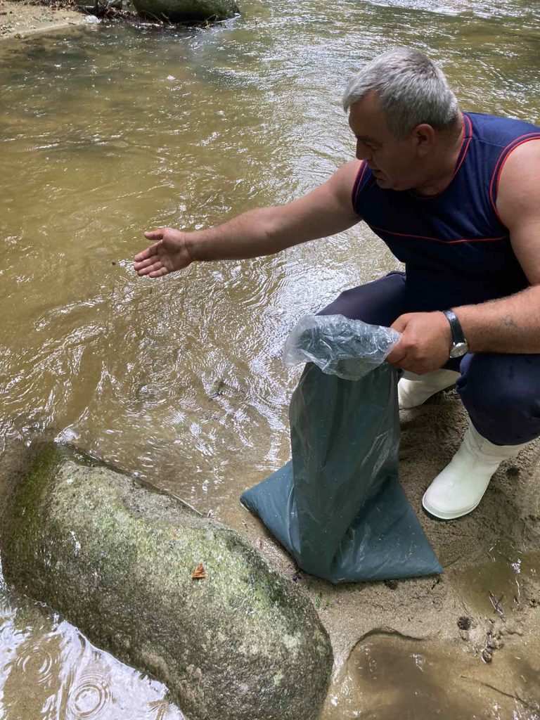 деца зарибяване огоста