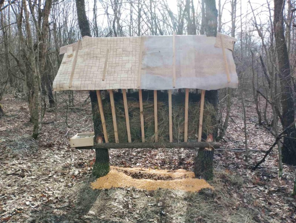 омуртаг хранилки
