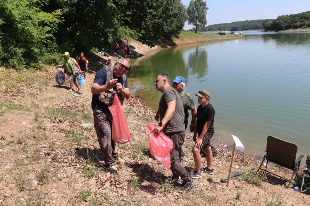 турнира "детето риболовец може без дрога"