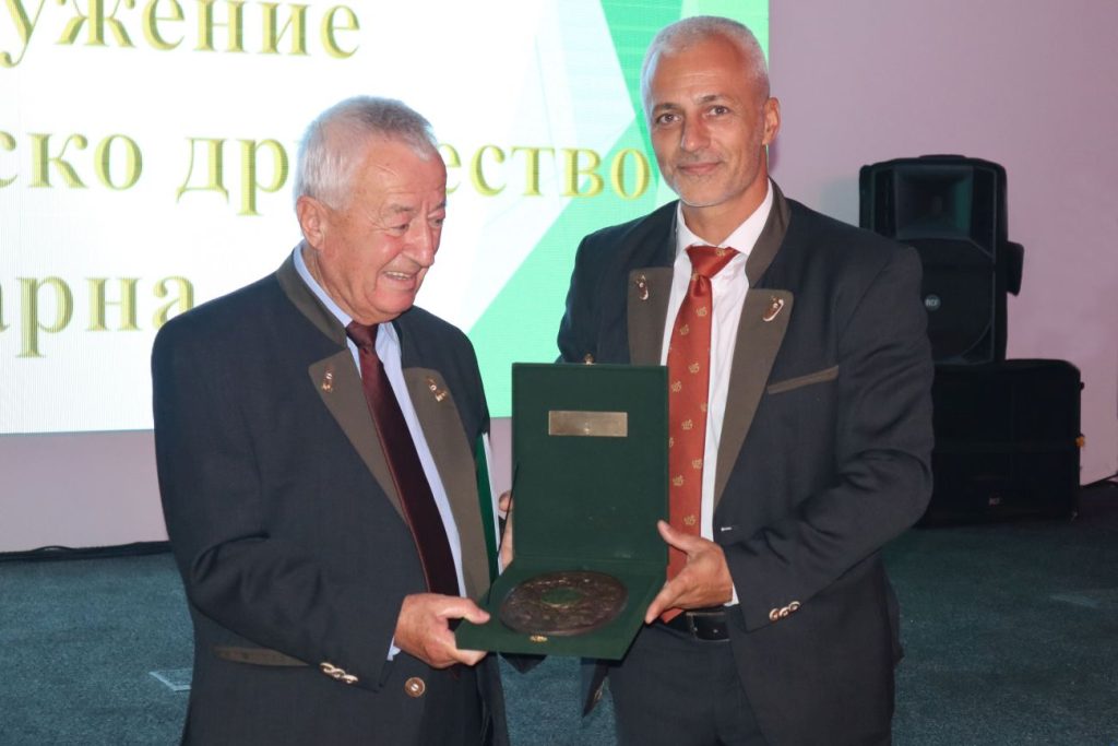 годишнина варна