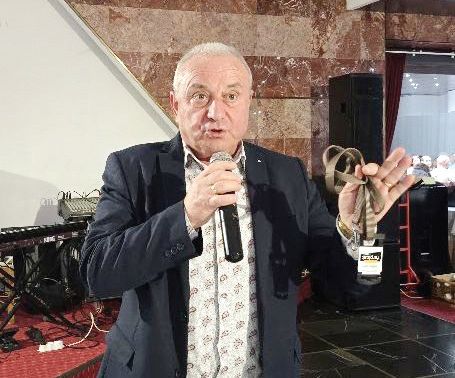 ловеч вечеринка