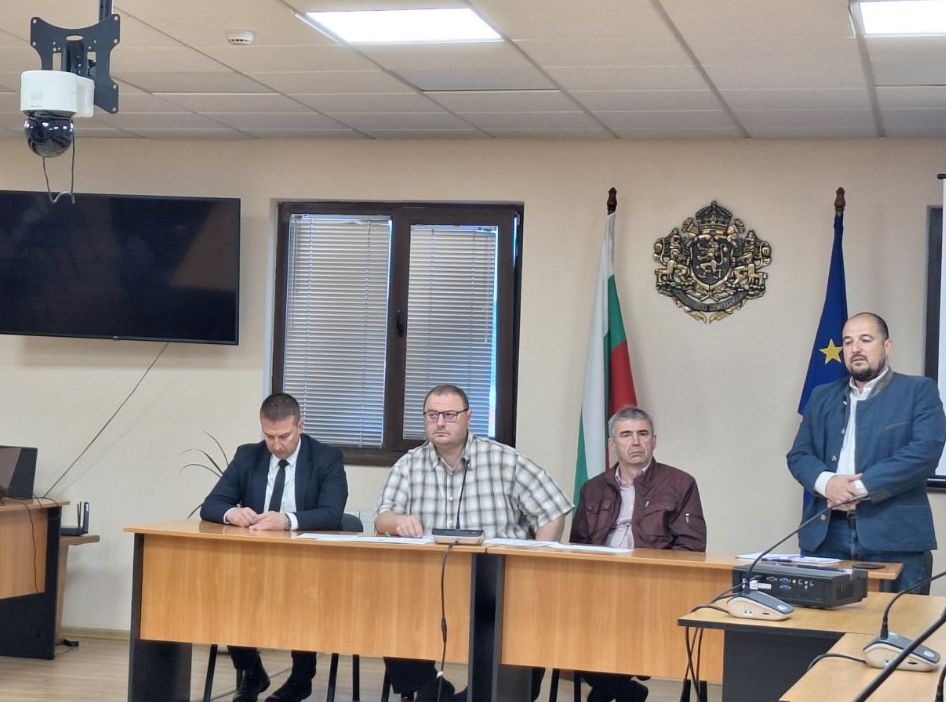 събрание трявна