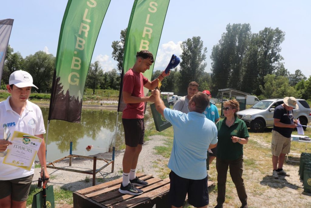 Детето риболовец може без дрога