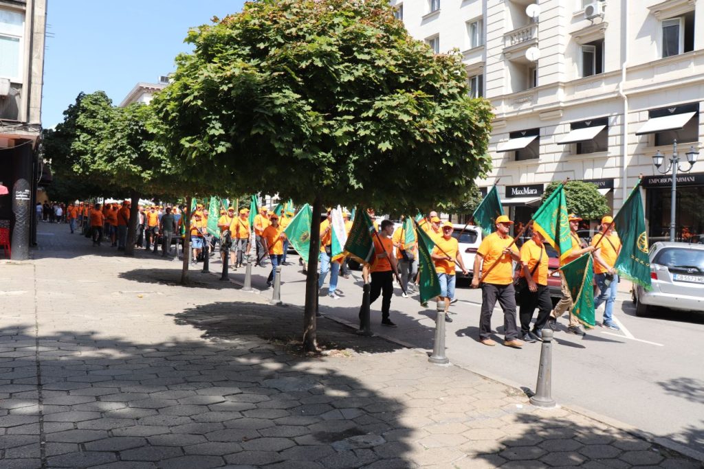 слрб шествие