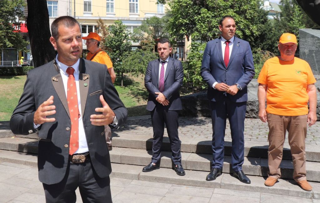 слрб шествие