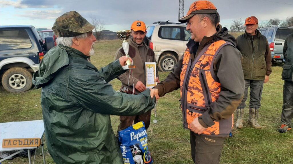 хуберт пчеларово