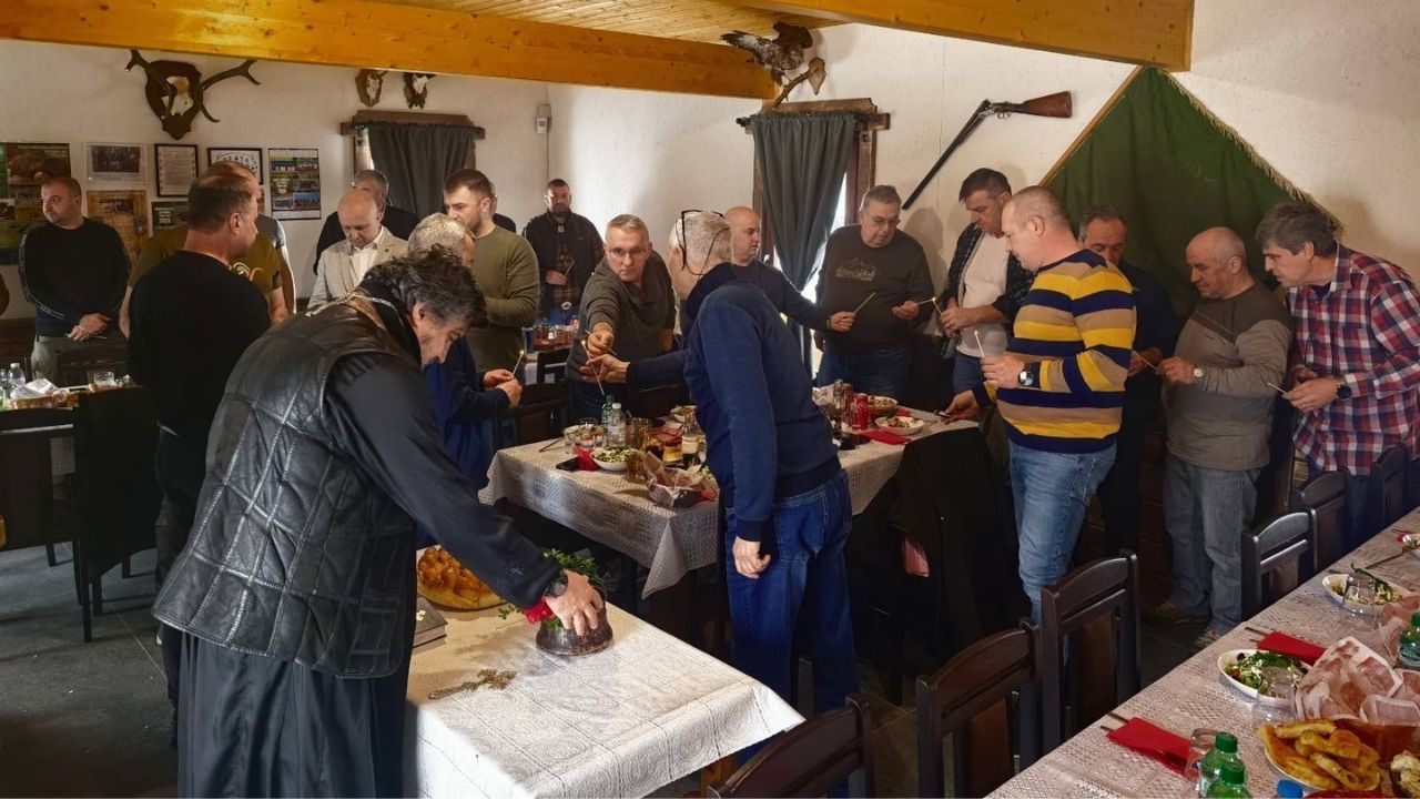 нови хан клуб