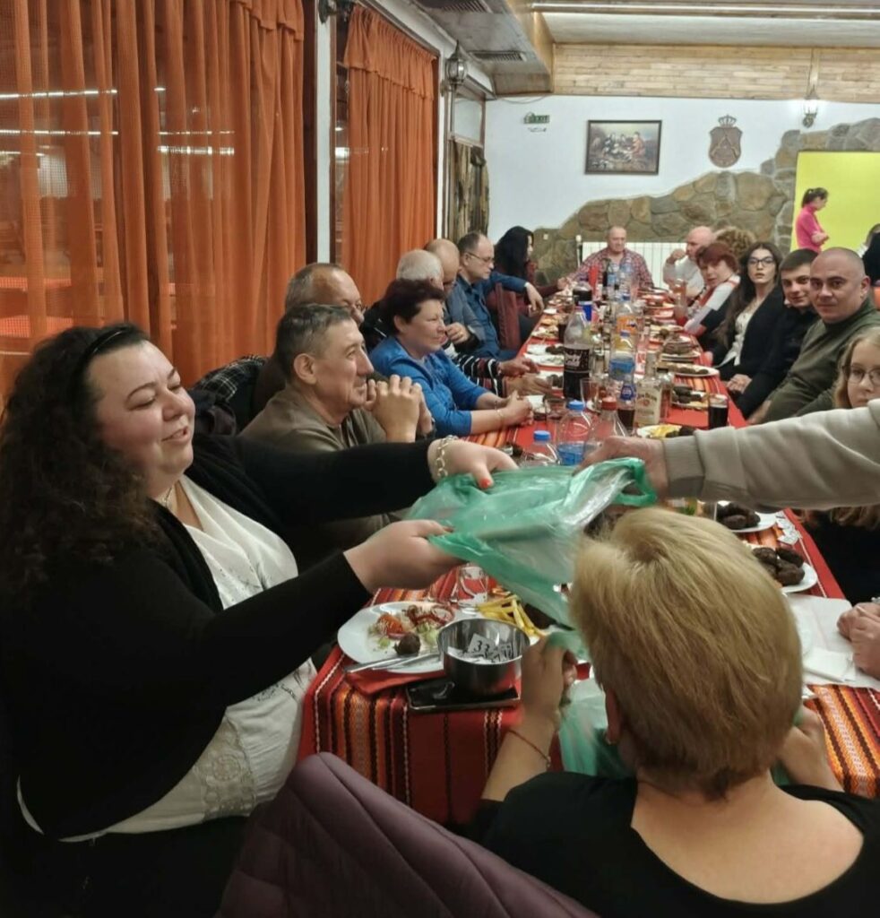 могила сезон