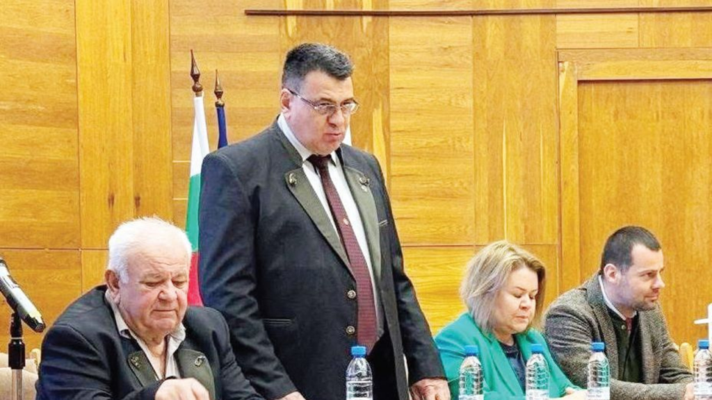дулово мандат